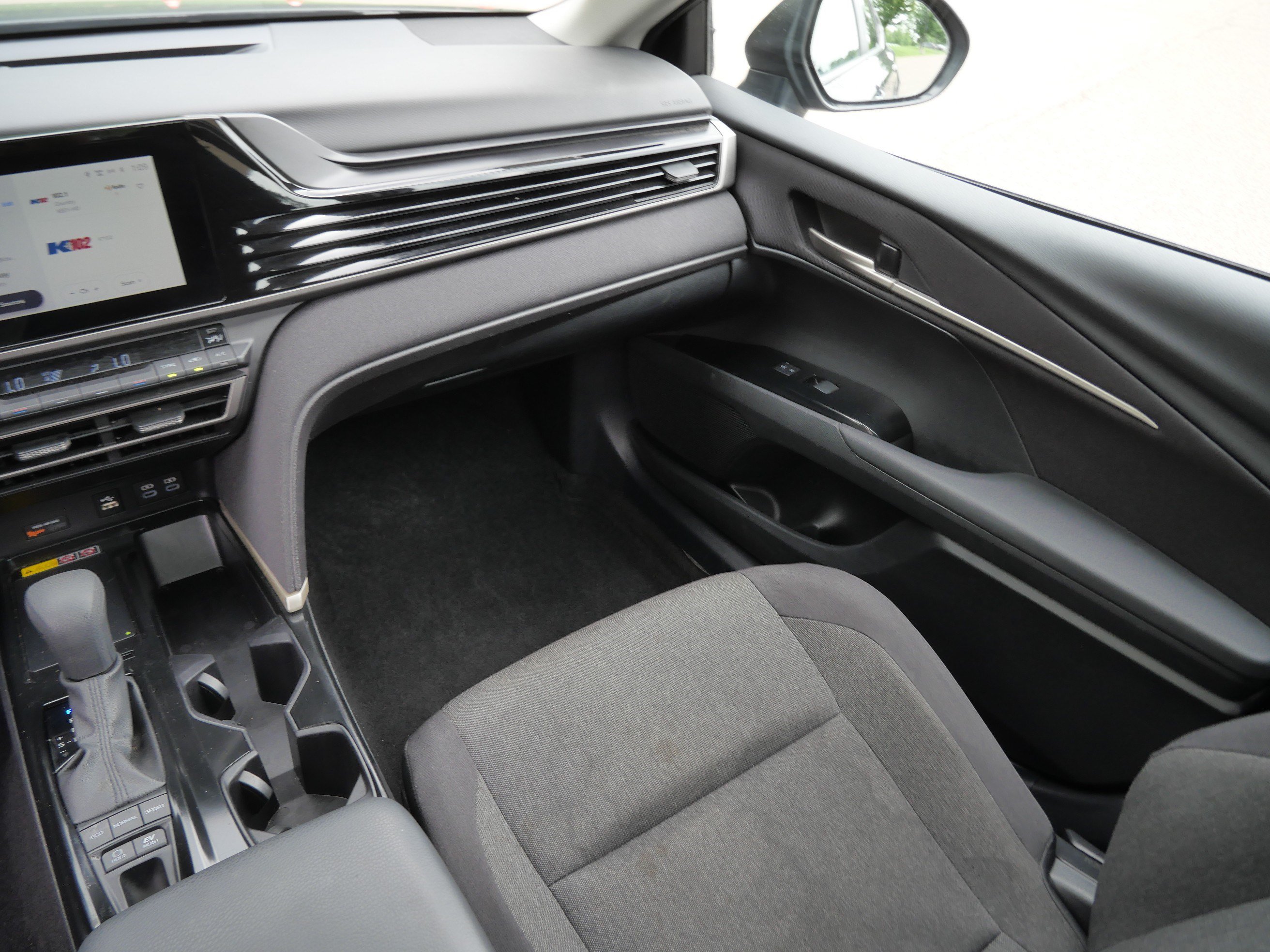 Certified 2025 Toyota Camry LE w/ Convenience Package FWD image 12