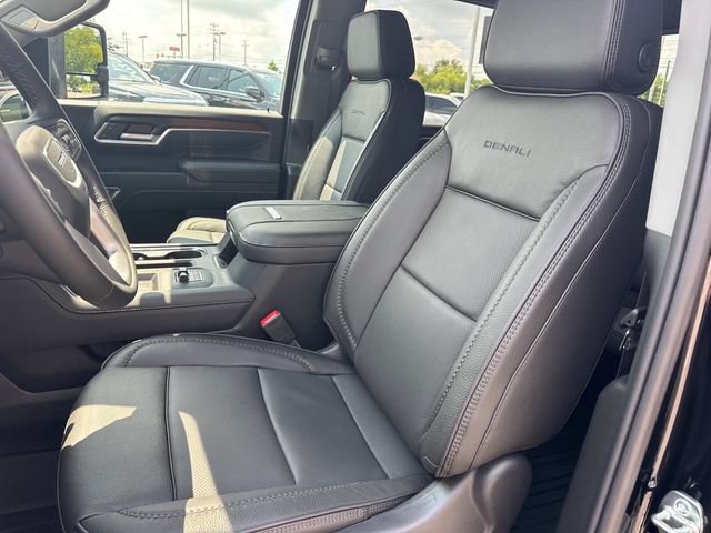 New 2026 GMC Sierra 3500 Denali w/ Denali Reserve Package AWD/4WD image 26