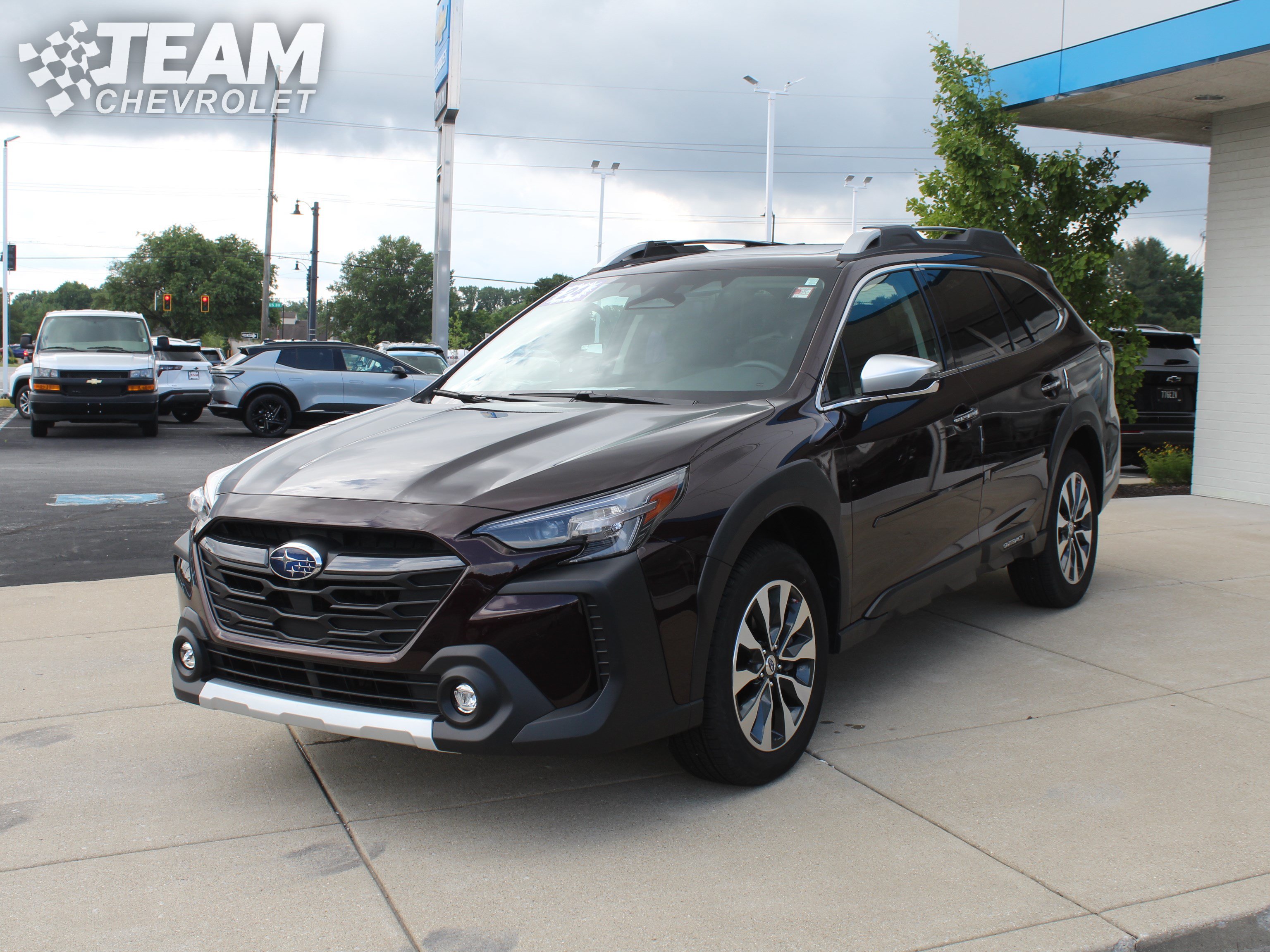 Used 2024 Subaru Outback Touring XT AWD/4WD image 8
