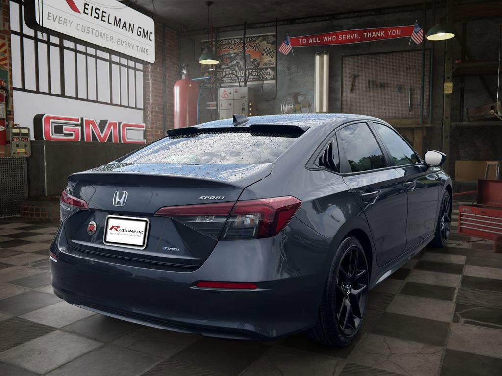 Used 2025 Honda Civic Sport image 3