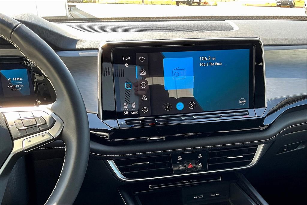 Used 2024 Volkswagen Atlas Cross Sport SE image 8