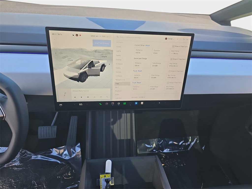 Used 2026 Tesla Cybertruck AWD Crew Cab image 22