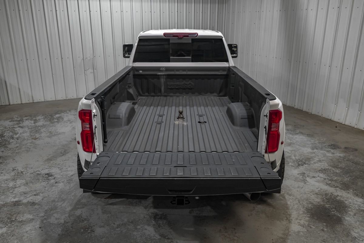 Used 2022 Chevrolet Silverado 3500 High Country image 61