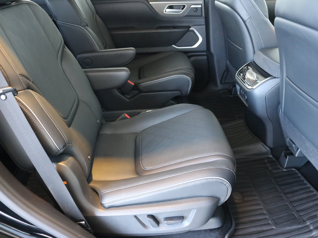 Used 2026 INFINITI QX80 Luxe w/ Cargo Package AWD/4WD image 42