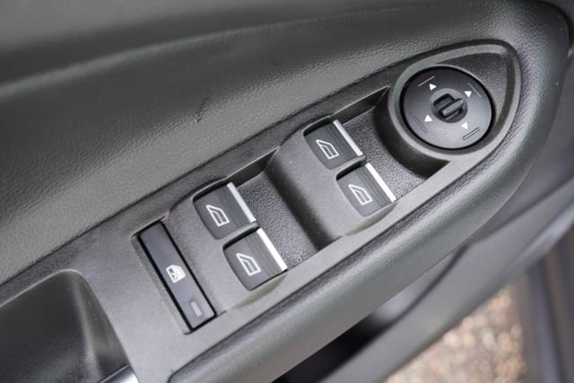 Used 2017 Ford C-MAX SE image 21