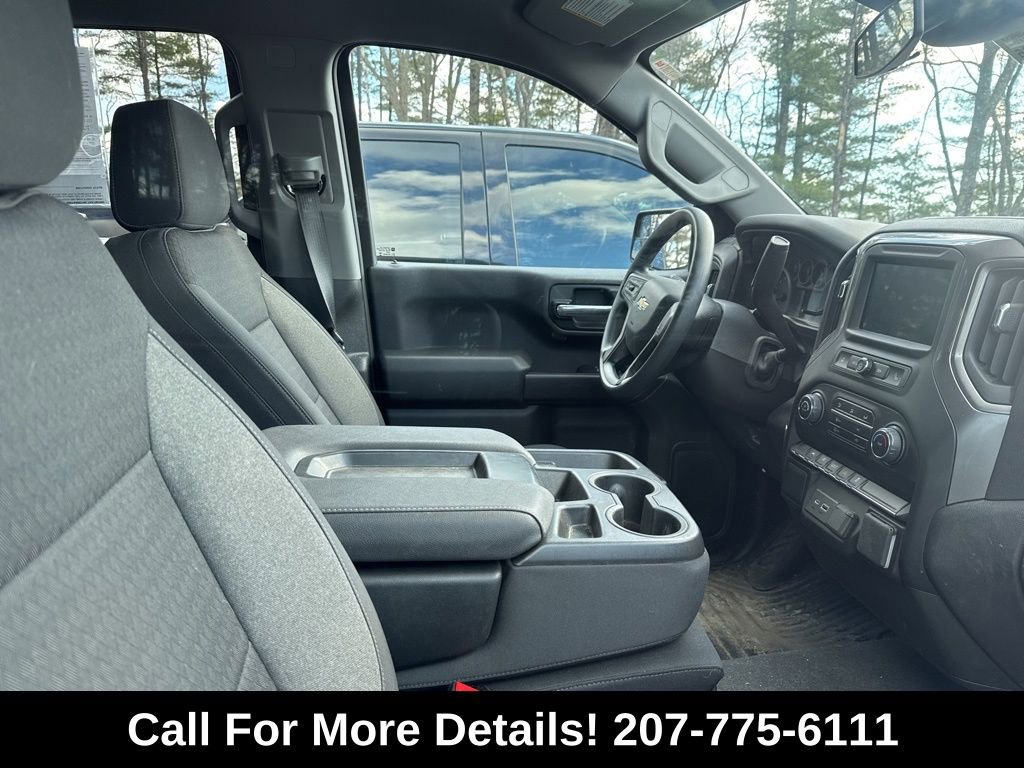 Used 2023 Chevrolet Silverado 1500 Custom w/ LPO, Dark Essentials Package image 3