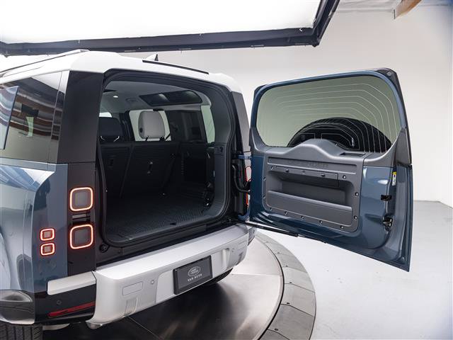 New 2026 Land Rover Defender 110 S AWD/4WD image 34