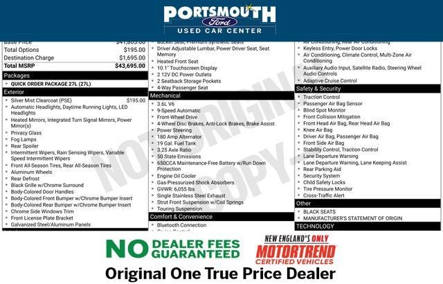 Used 2024 Chrysler Pacifica Touring-L image 23