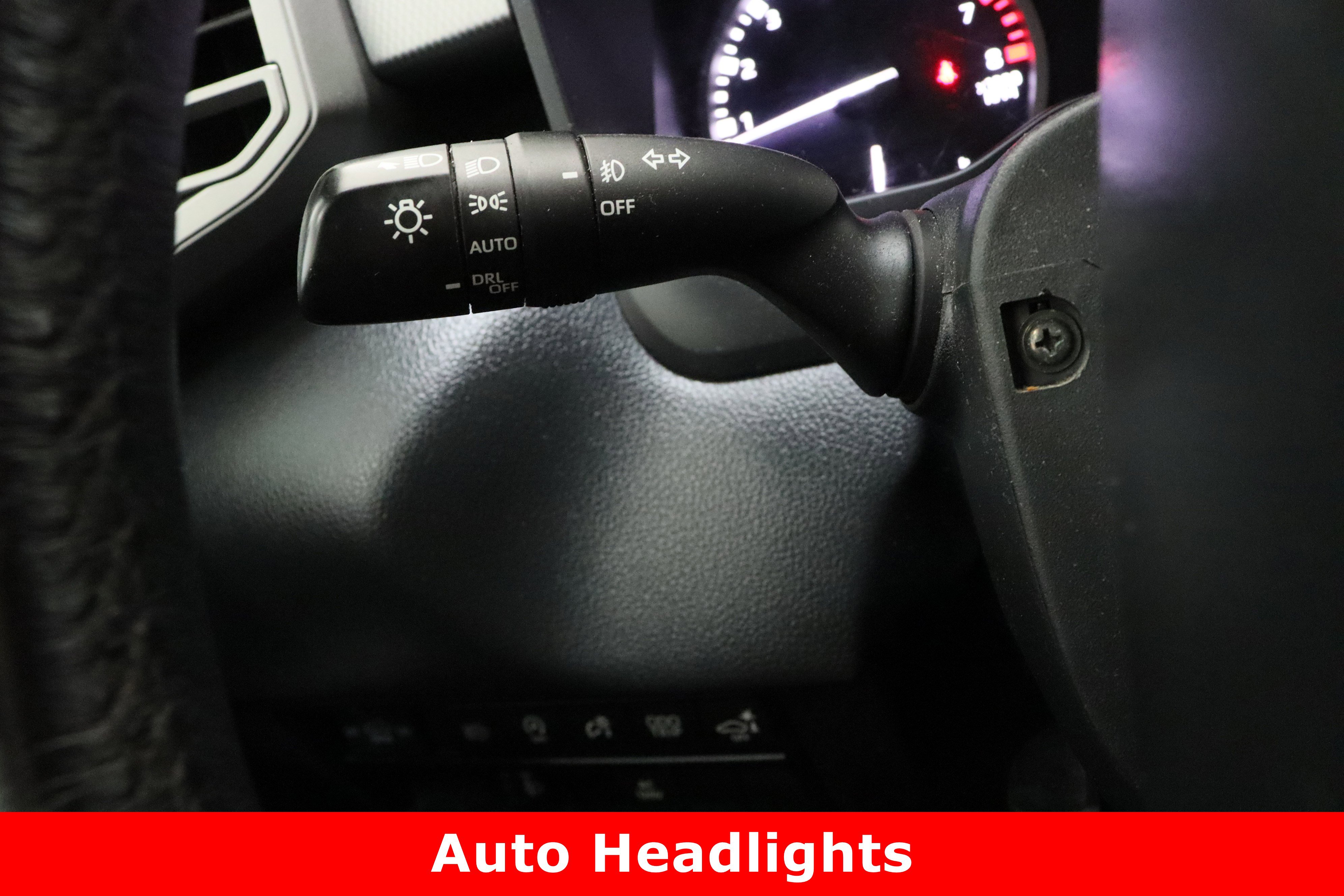 Used 2023 Toyota Tundra Limited w/ Power Package image 27