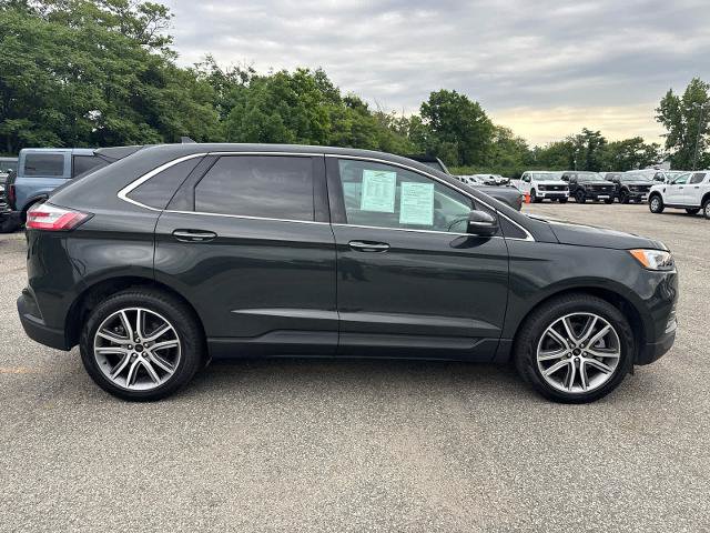 Certified 2024 Ford Edge Titanium w/ Equipment Group 301A AWD/4WD image 3