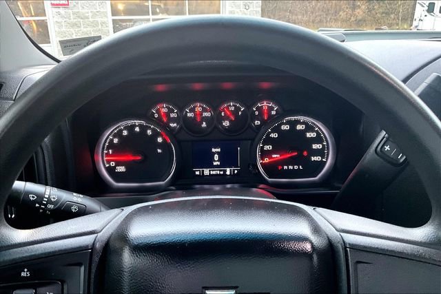 Used 2023 Chevrolet Silverado 2500 Custom w/ Custom Value Package image 15