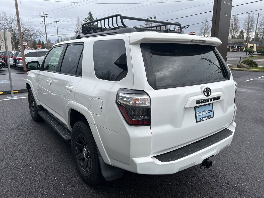 Used 2021 Toyota 4Runner Limited image 5