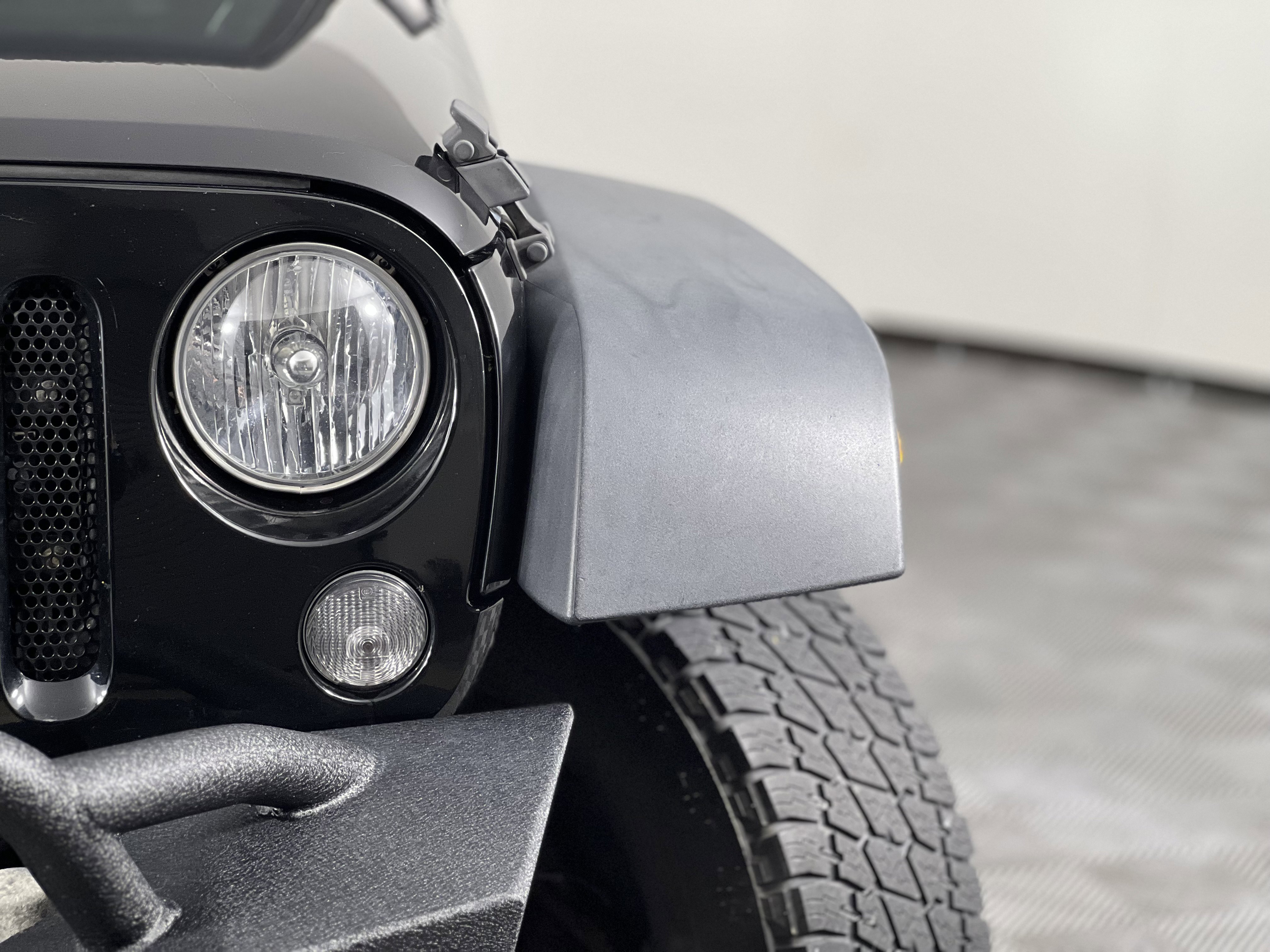 Used 2017 Jeep Wrangler Sport image 5