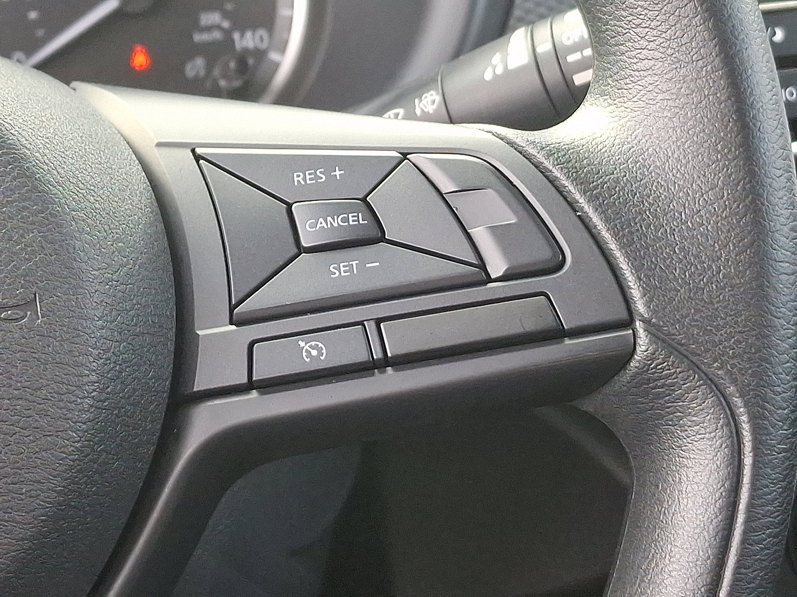 Used 2024 Nissan Kicks S image 21