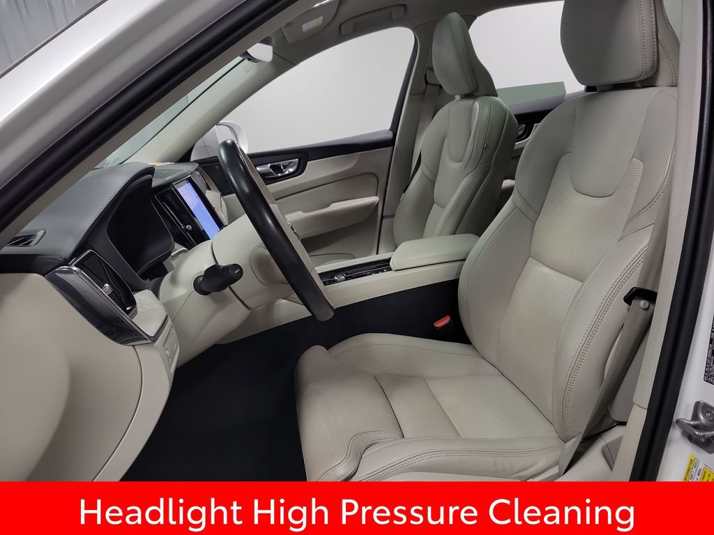 Used 2022 Volvo XC60 B5 Inscription w/ Advanced Package AWD/4WD image 13