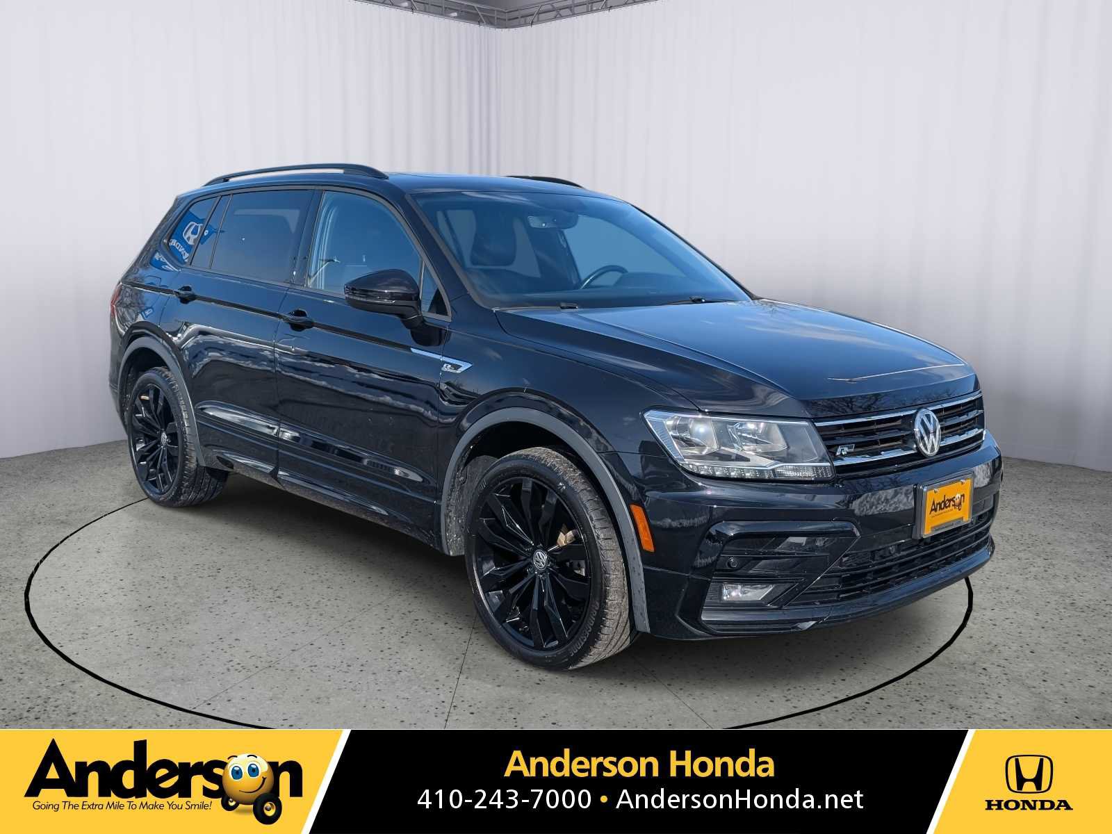 Used 2021 Volkswagen Tiguan SE R-Line image 1