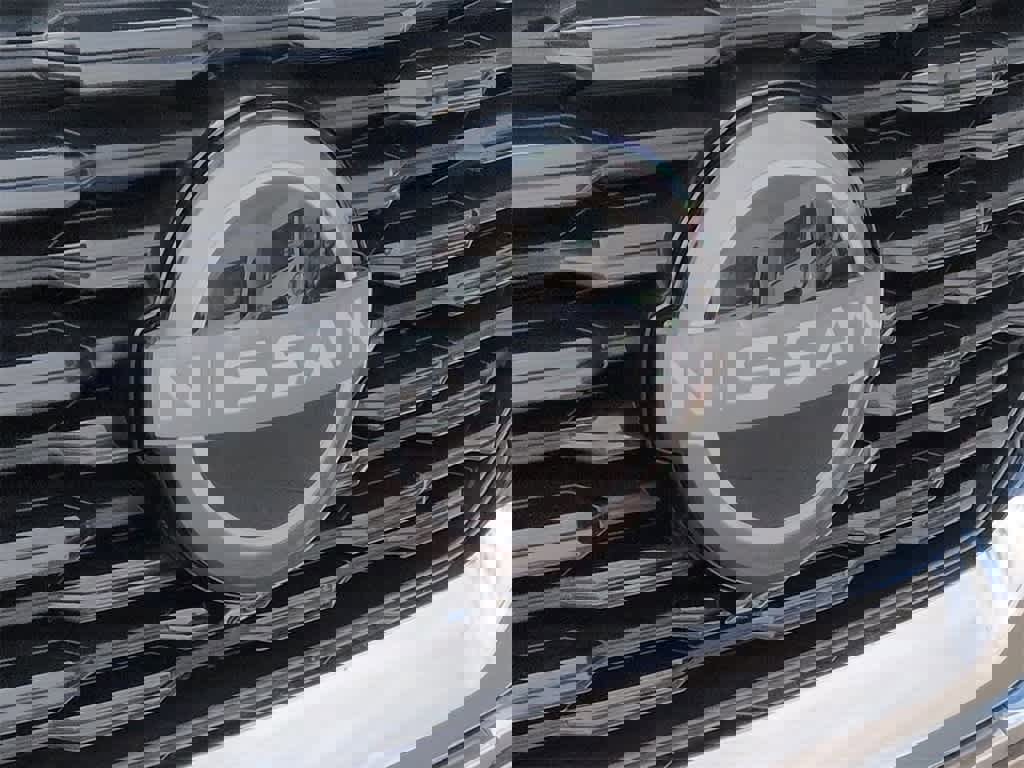 Used 2023 Nissan Rogue Platinum w/ Platinum Premium Package image 12