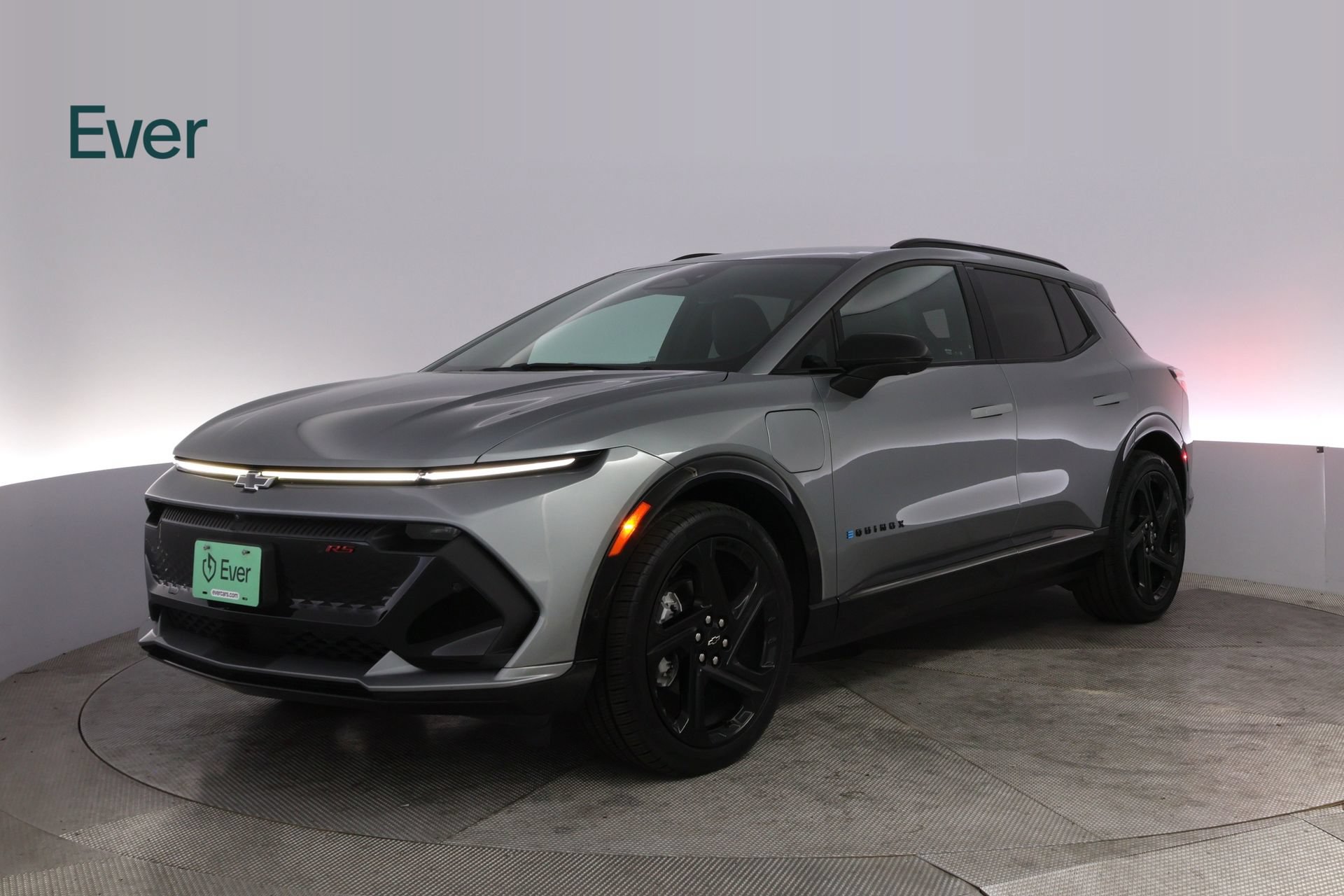 Used 2024 Chevrolet Equinox EV RS FWD image 2