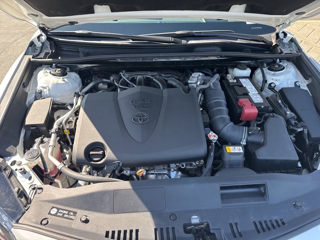 Used 2024 Toyota Camry XSE w/ Navigation Package image 24