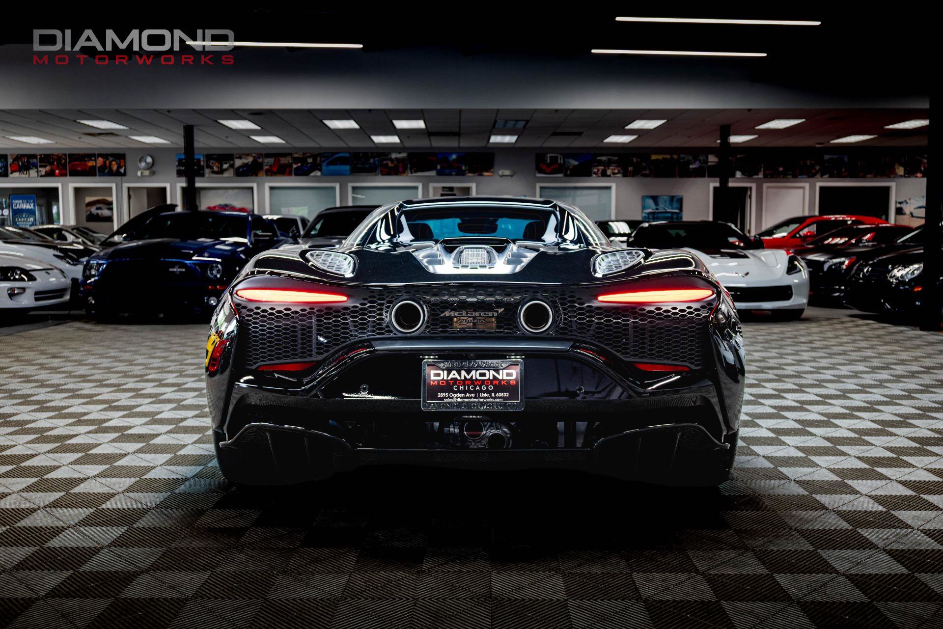 Used 2026 McLaren Artura Spider RWD image 31