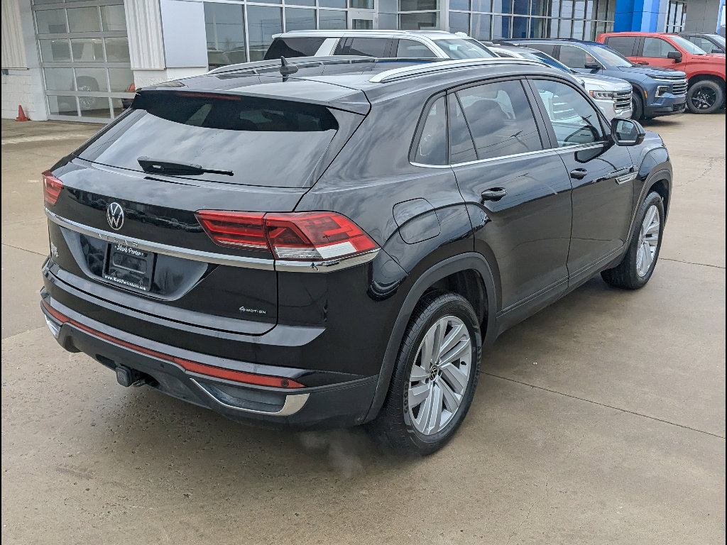 Used 2023 Volkswagen Atlas Cross Sport SE image 7