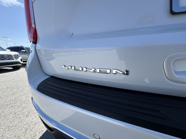 Certified 2023 GMC Yukon SLT w/ SLT Luxury Package AWD/4WD image 33