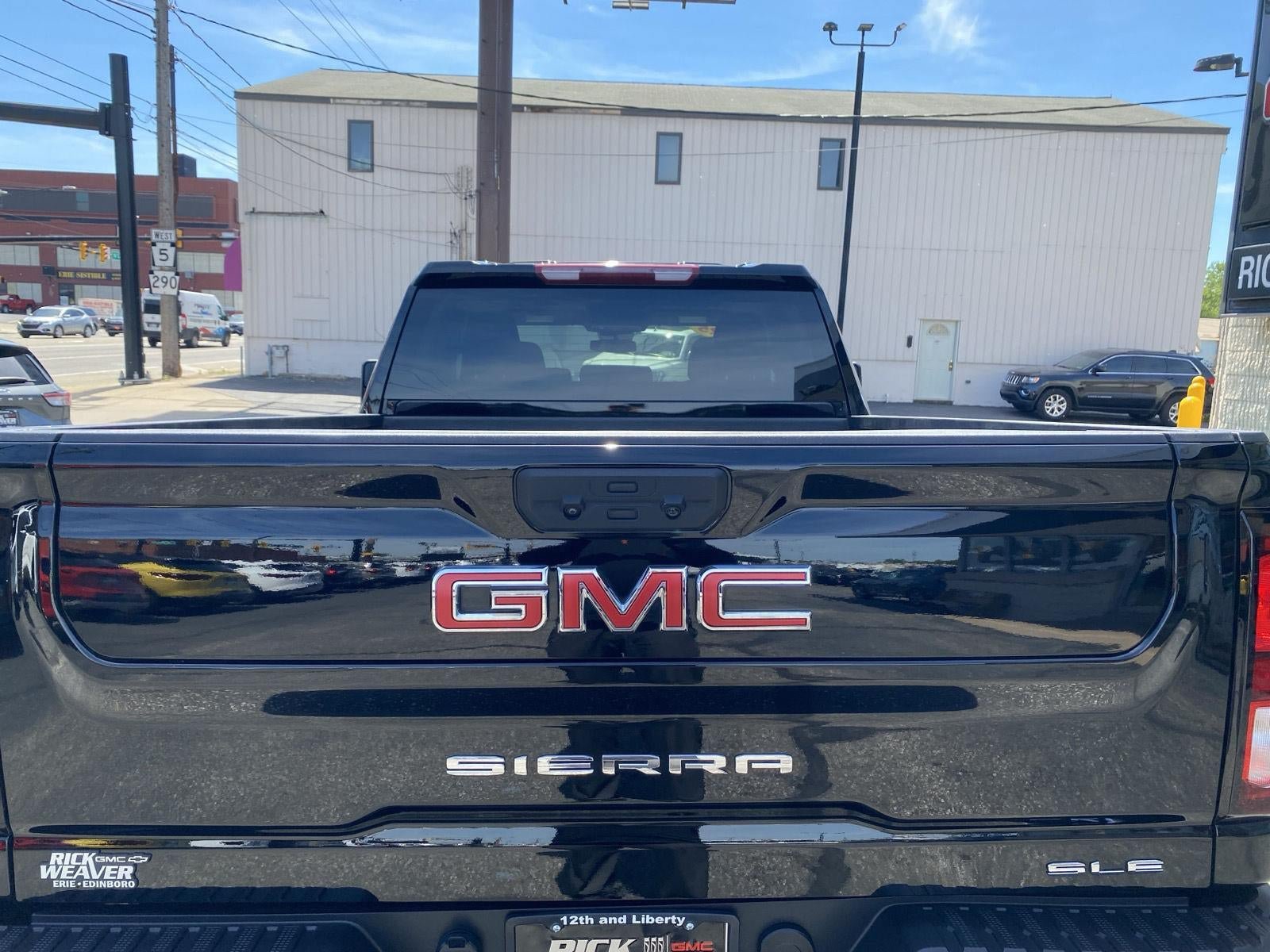 Certified 2025 GMC Sierra 2500 SLE AWD/4WD image 14
