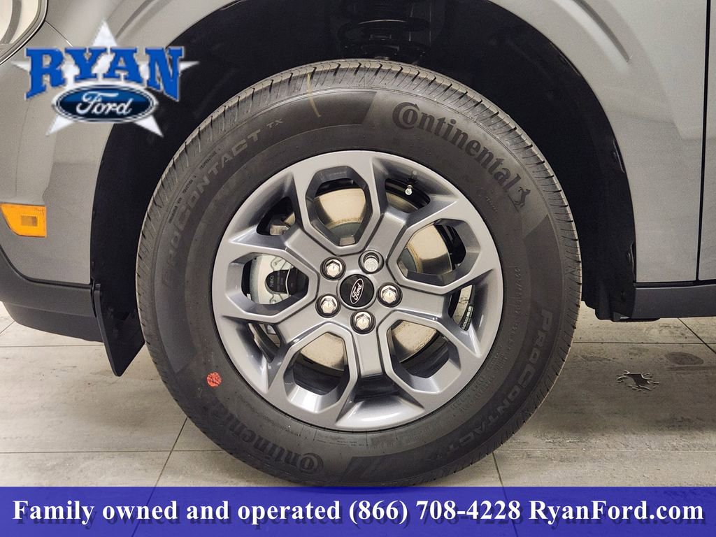 New 2026 Ford Maverick XLT AWD/4WD image 7