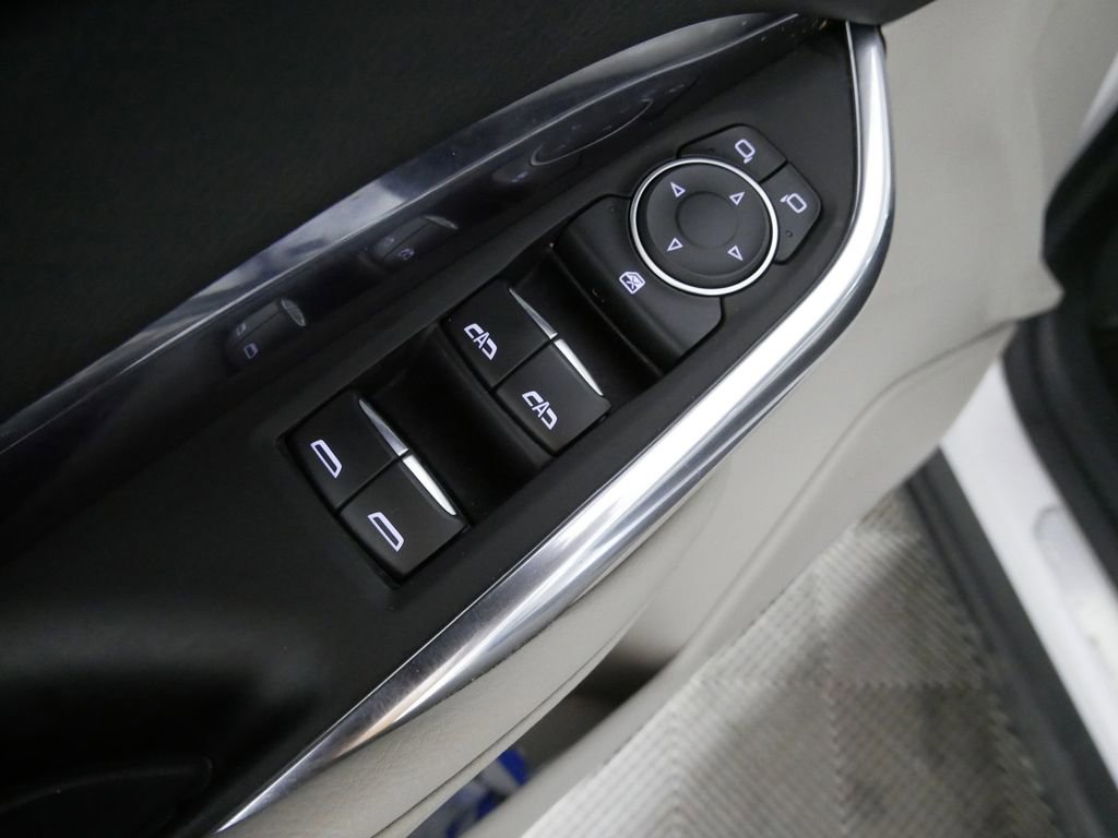 Used 2020 Cadillac XT4 Luxury image 14