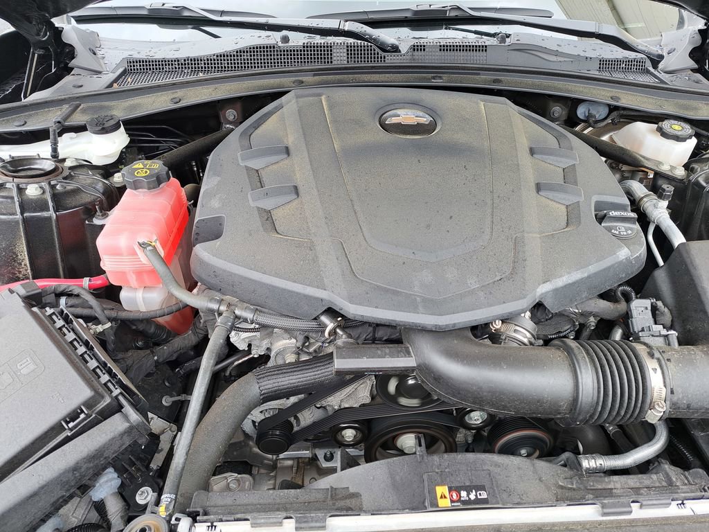 Used 2024 Chevrolet Camaro LT w/ RS Package image 16