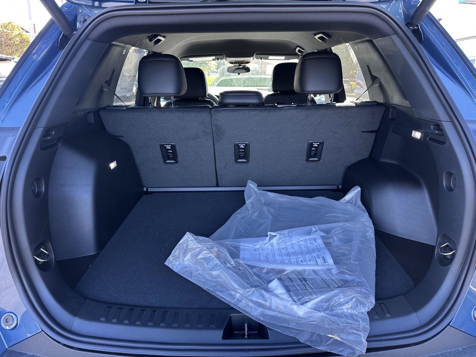 New 2027 Chevrolet Equinox LT w/ Convenience Package II AWD/4WD image 31
