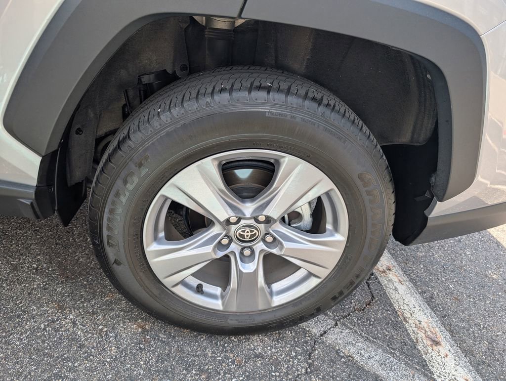 Used 2024 Toyota RAV4 XLE image 24