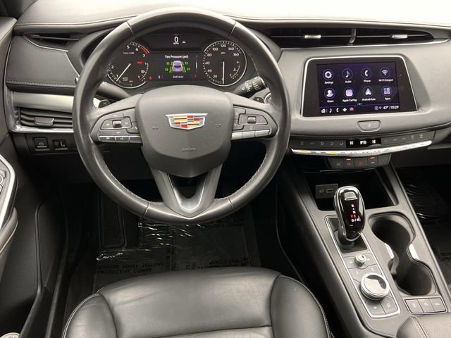 Certified 2022 Cadillac XT4 Premium Luxury w/ Enhanced Visibility Package image 14