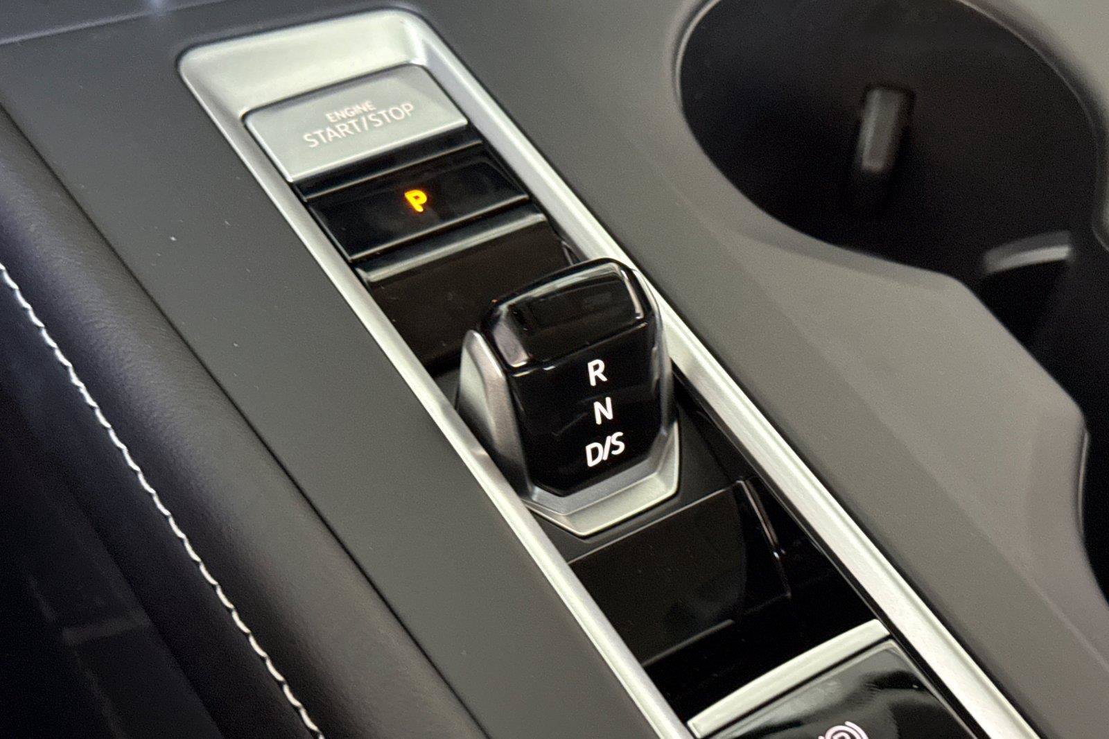 New 2026 Volkswagen Atlas SE FWD image 21