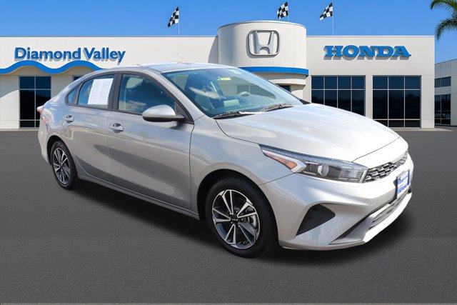 Used 2023 Kia Forte LXS
