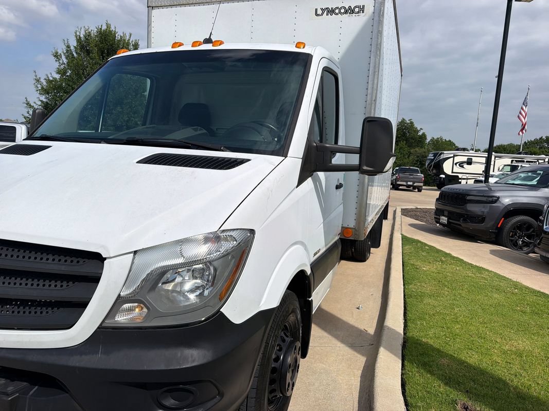 Used 2015 Mercedes-Benz Sprinter 3500 image 13