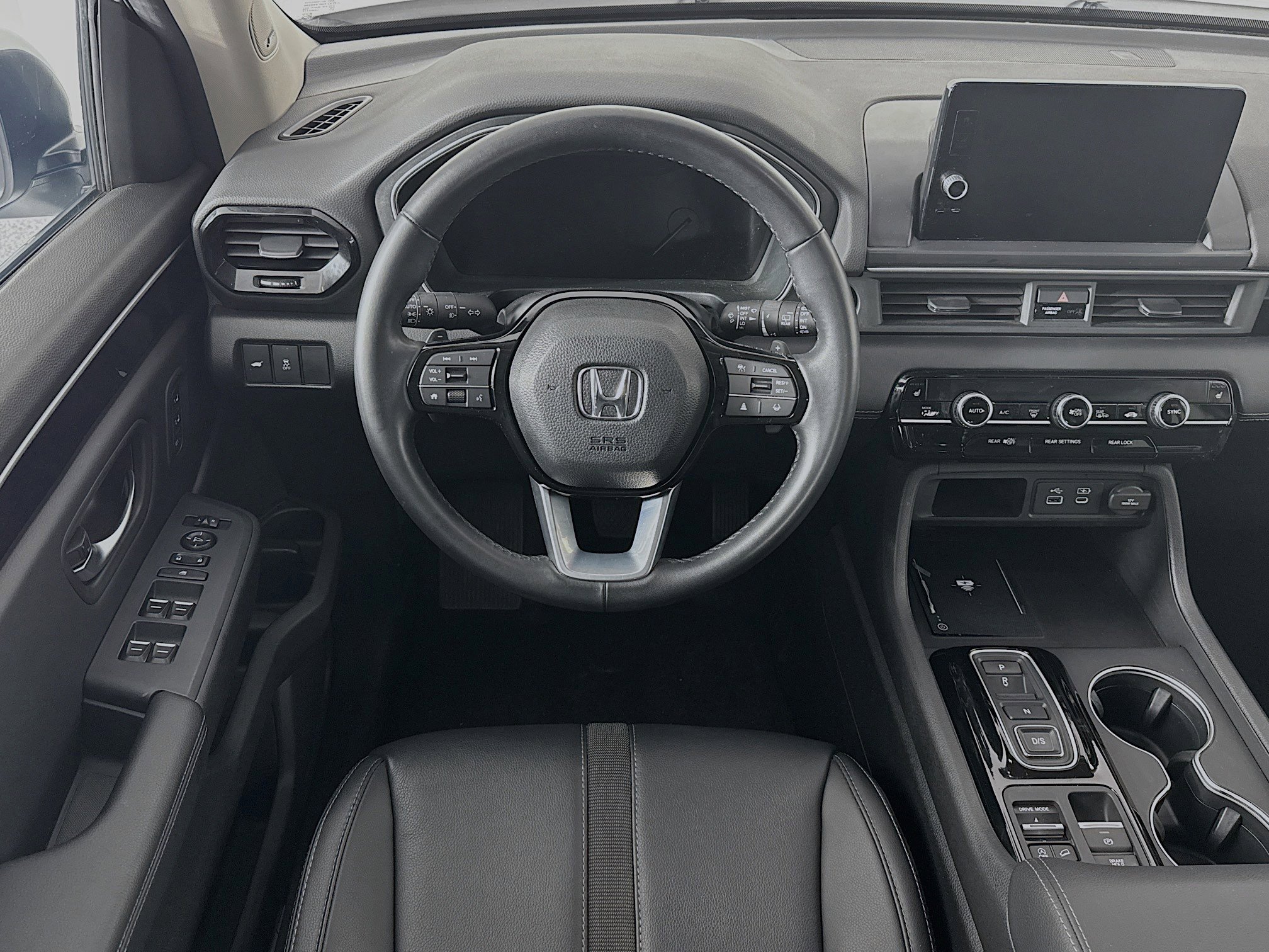 Certified 2023 Honda Pilot Touring image 24