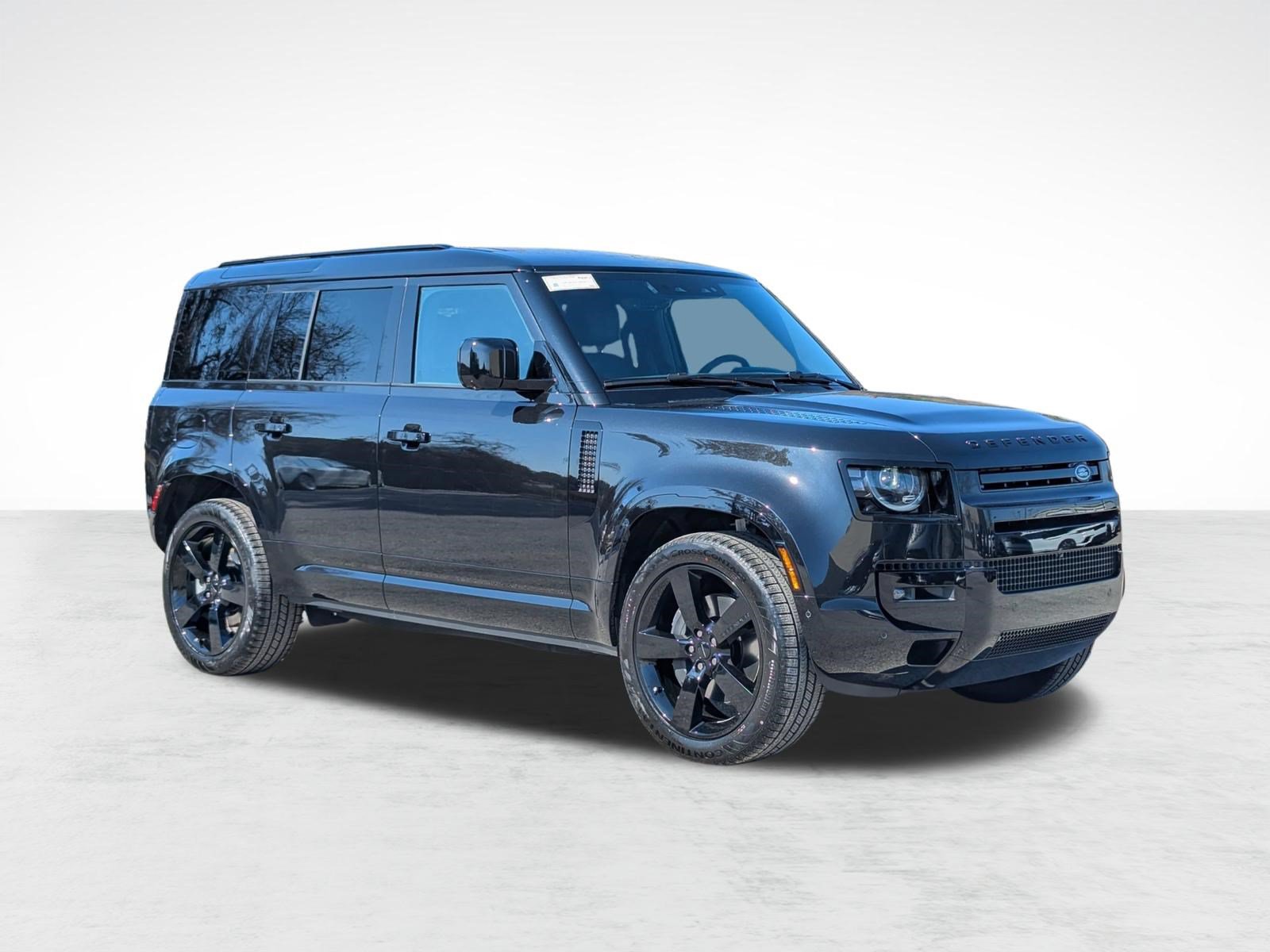 Used 2026 Land Rover Defender 110 X-Dynamic SE AWD/4WD image 7