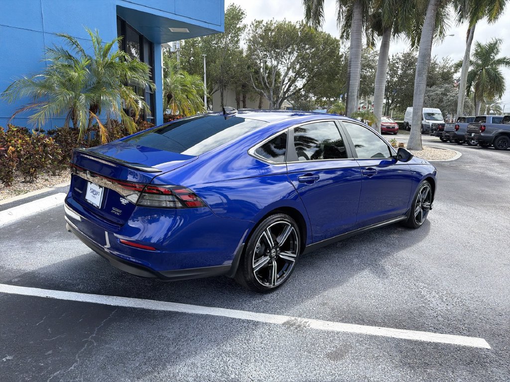 Used 2025 Honda Accord Sport image 27