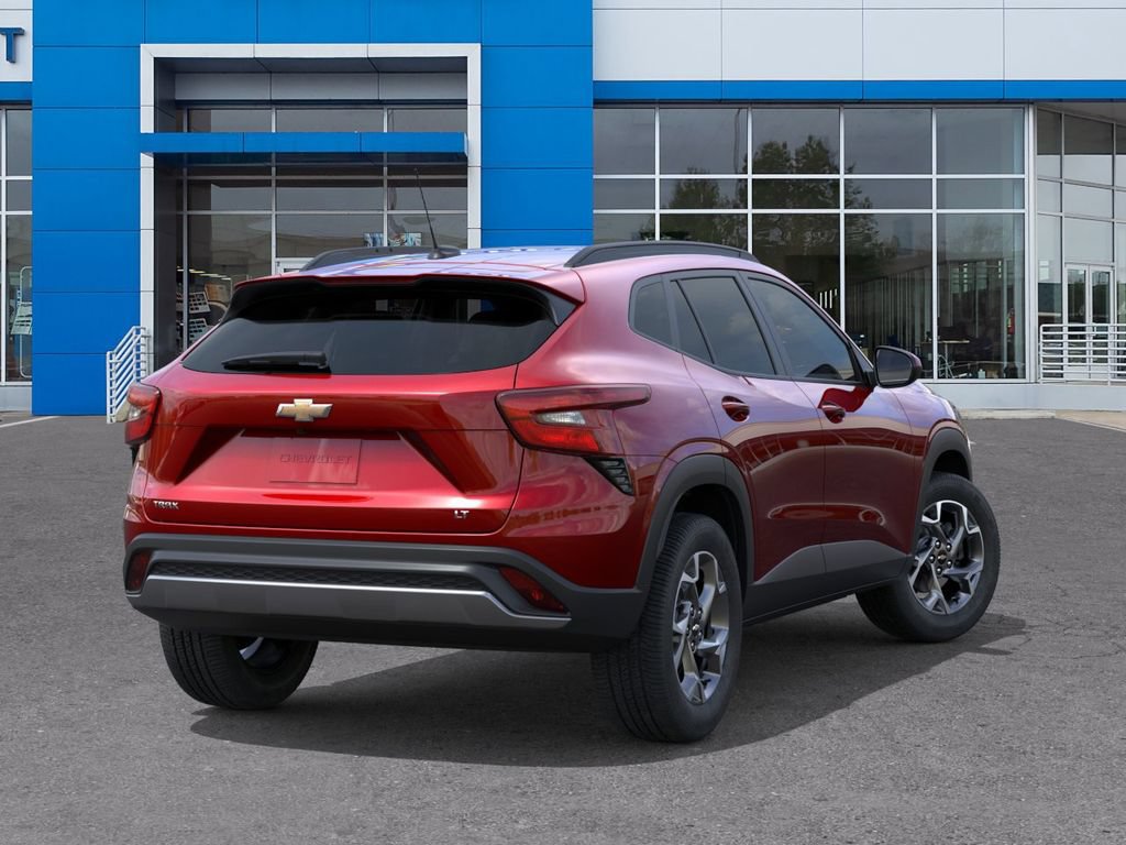 New 2026 Chevrolet Trax LT FWD image 4