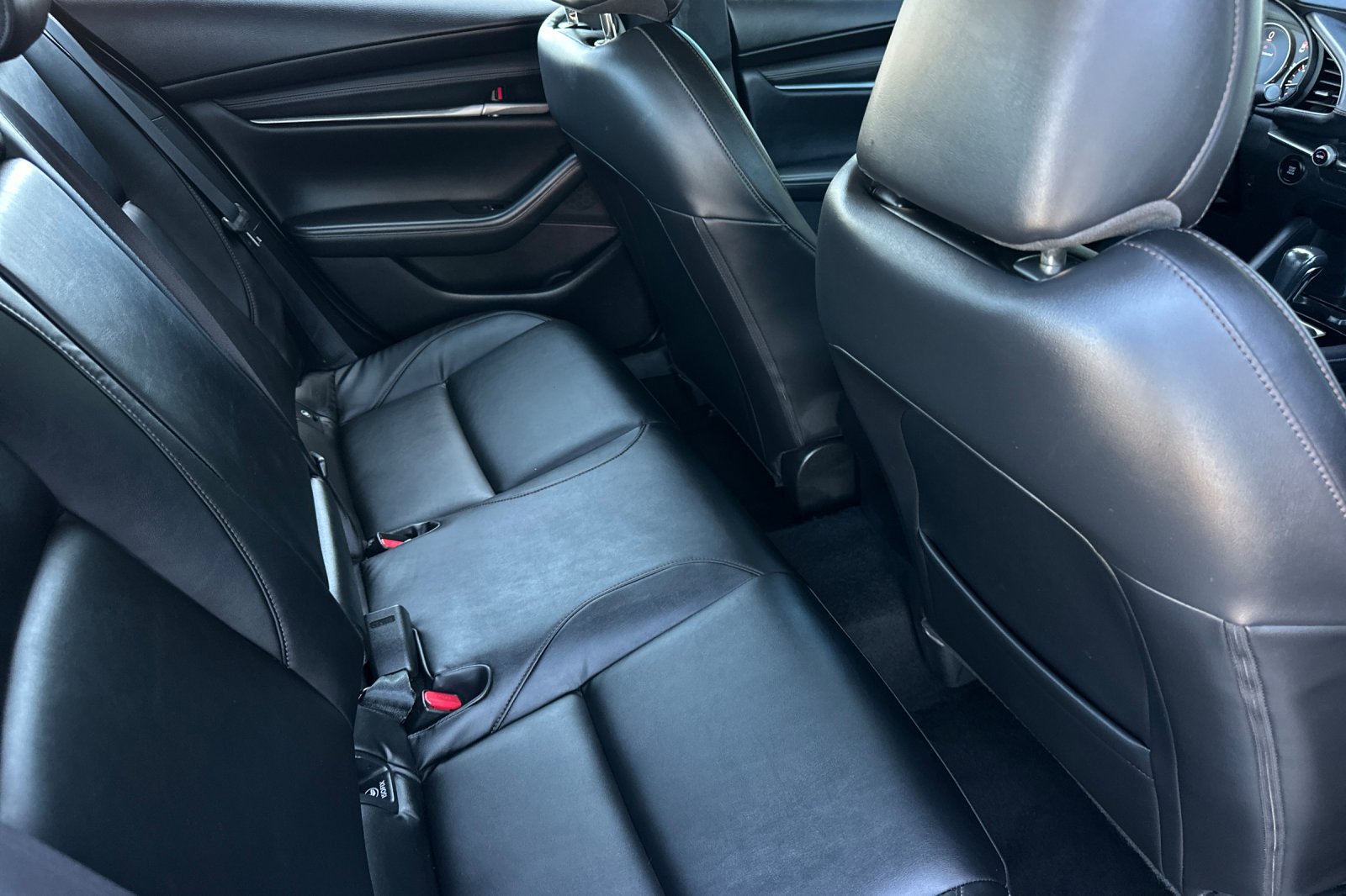 Used 2025 MAZDA MAZDA3 s FWD image 17