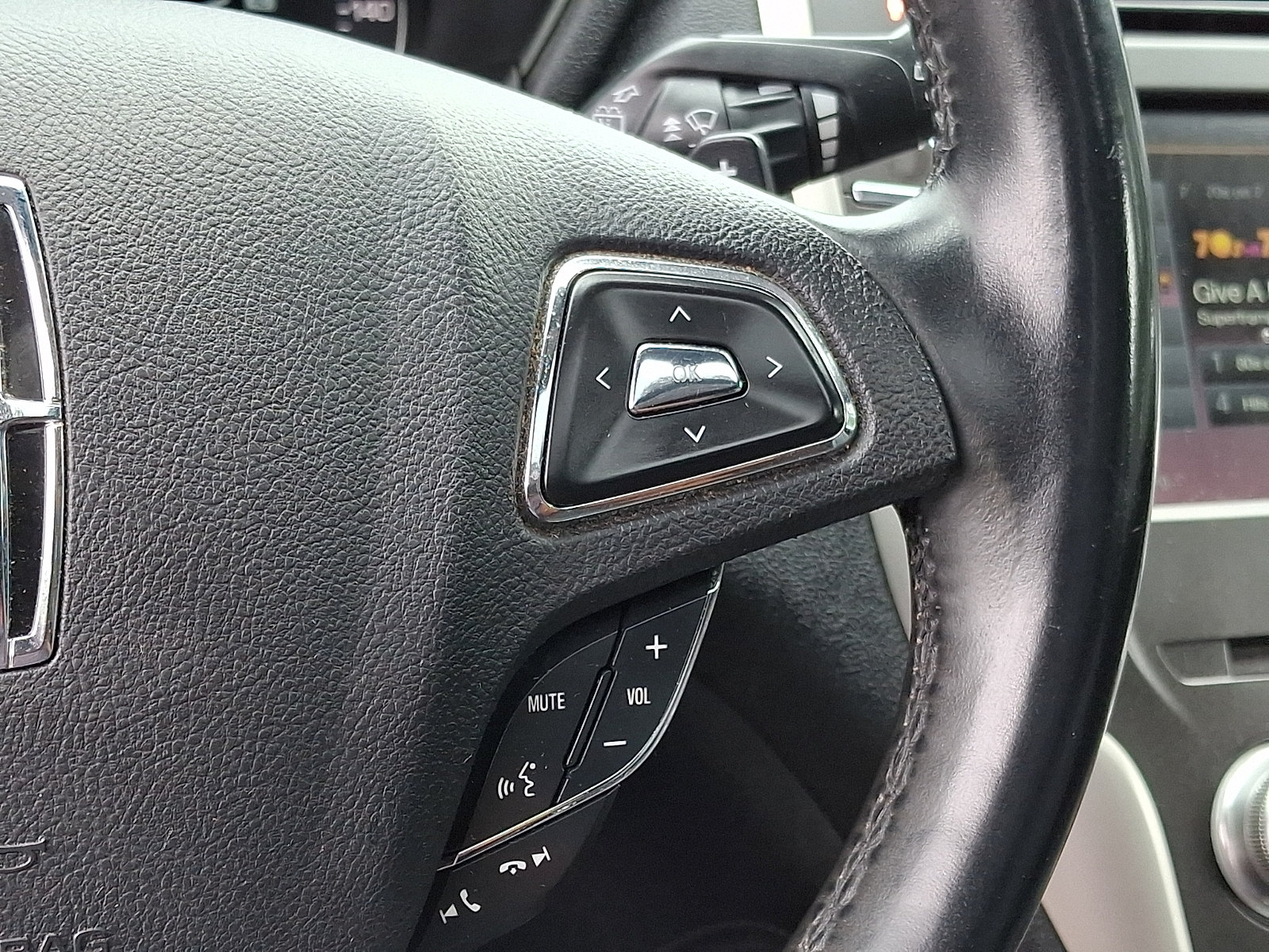 Used 2015 Lincoln MKC AWD w/ Equipment Group 102A Reserve image 24