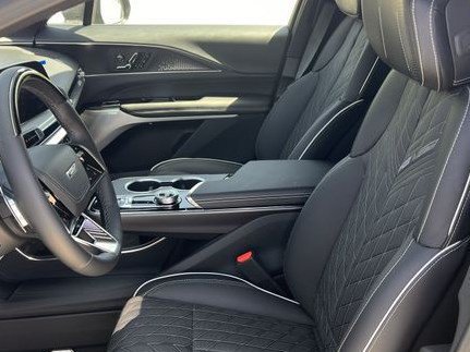 New 2026 Cadillac Lyriq V w/ LPO, Floor Liner Package AWD/4WD image 44