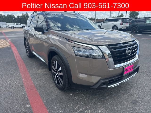 Used 2024 Nissan Pathfinder Platinum