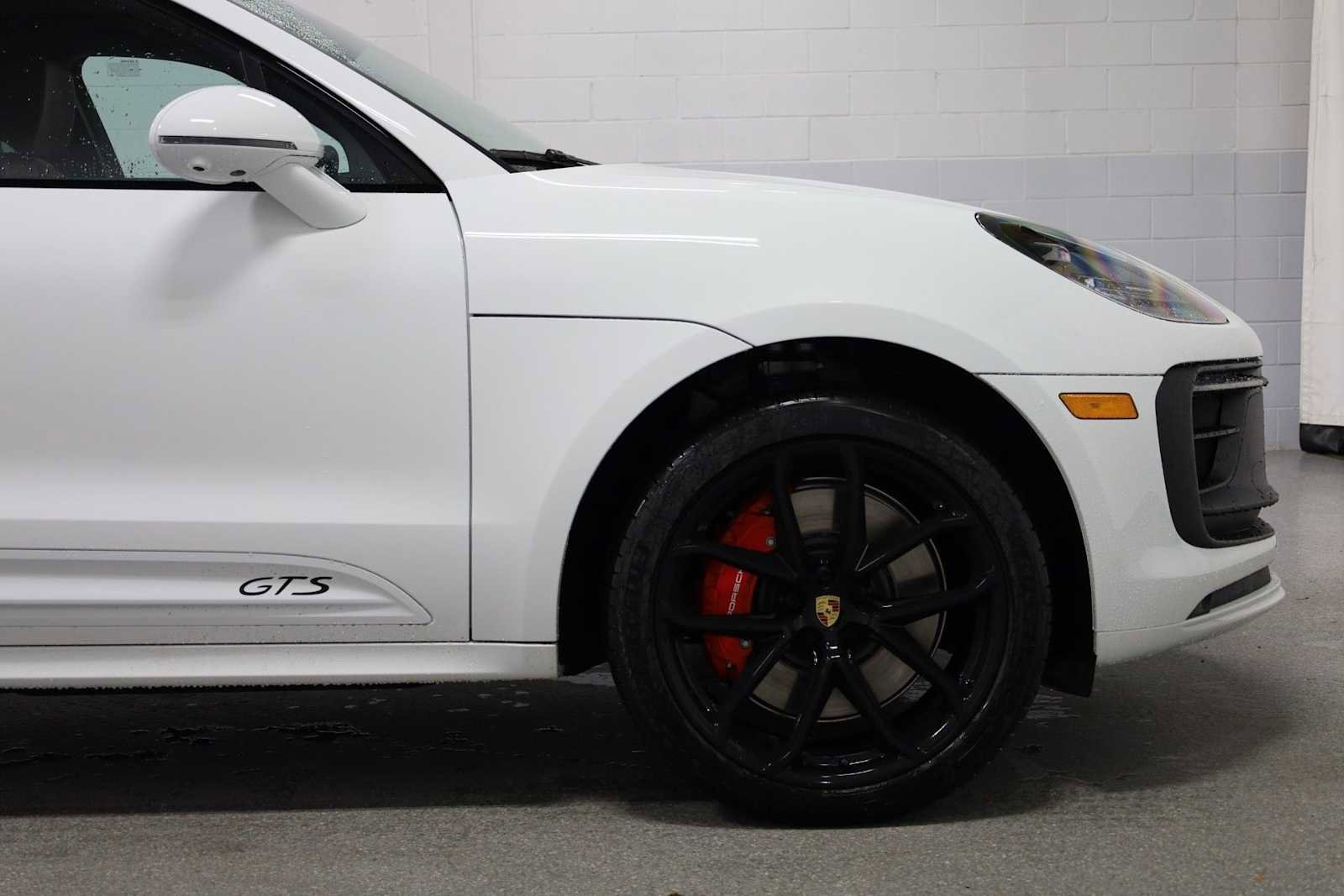 New 2026 Porsche Macan GTS image 11