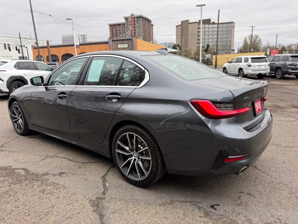 Used 2020 BMW 330i xDrive Sedan w/ Driving Assistance Package image 5