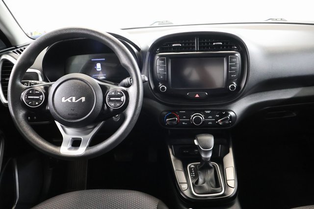 Used 2024 Kia Soul LX w/ Option Group 015 FWD image 11