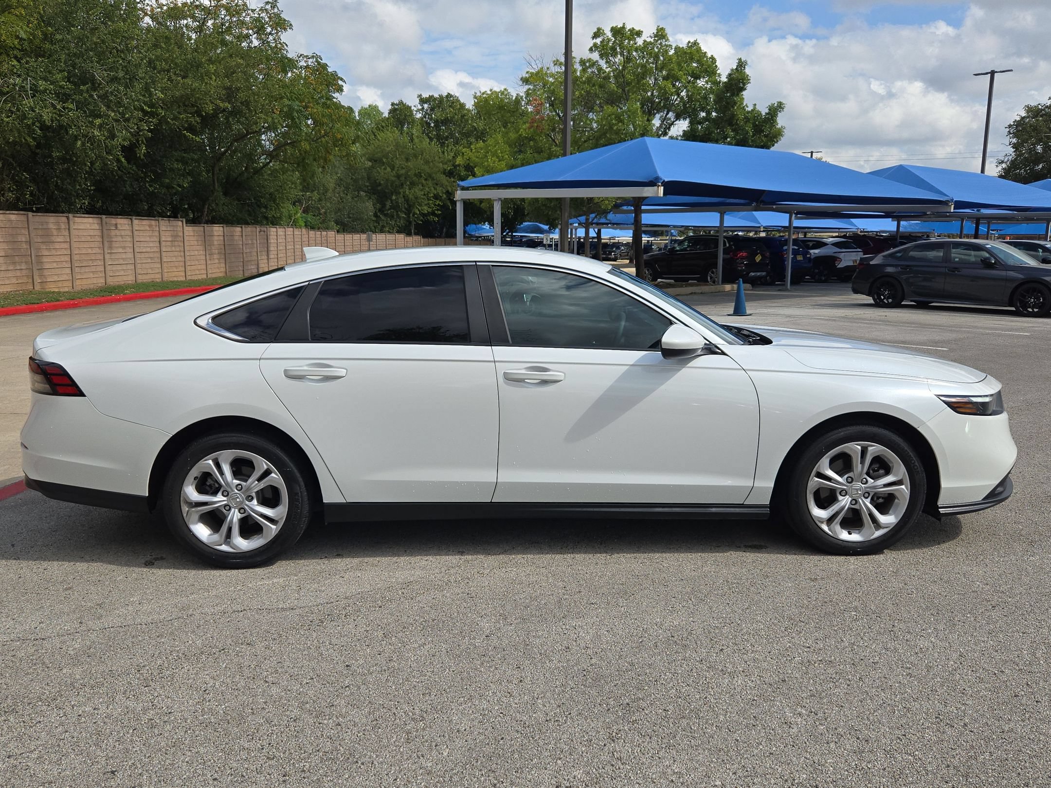 Used 2024 Honda Accord LX image 2