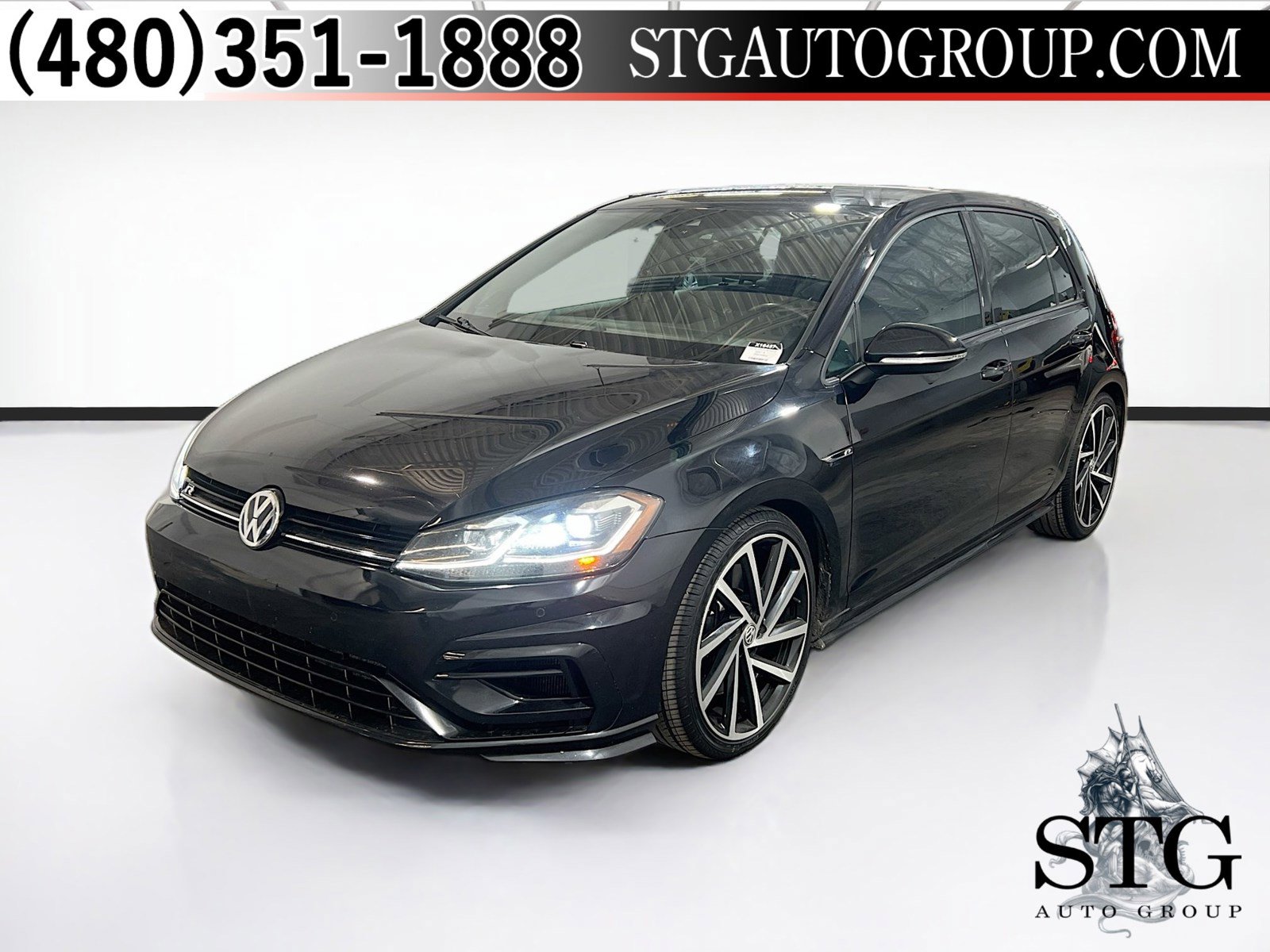 Used 2018 Volkswagen Golf R 4-Door AWD/4WD image 1