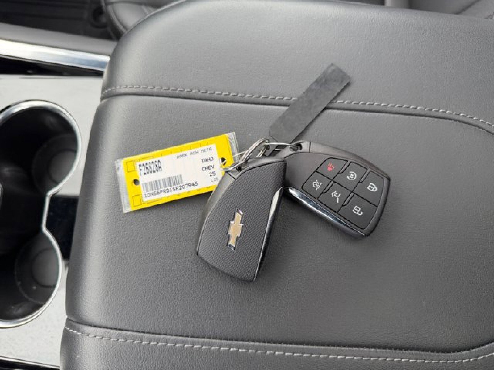 Used 2025 Chevrolet Tahoe Z71 w/ Comfort Package image 23